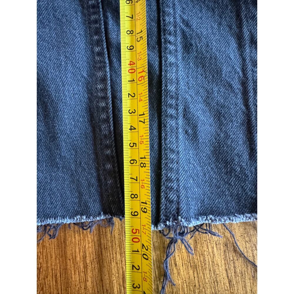 Levi’s Altered Trucker Black Cropped Denim Jacket Raw Hem Women’s Small - Picture 9 of 12